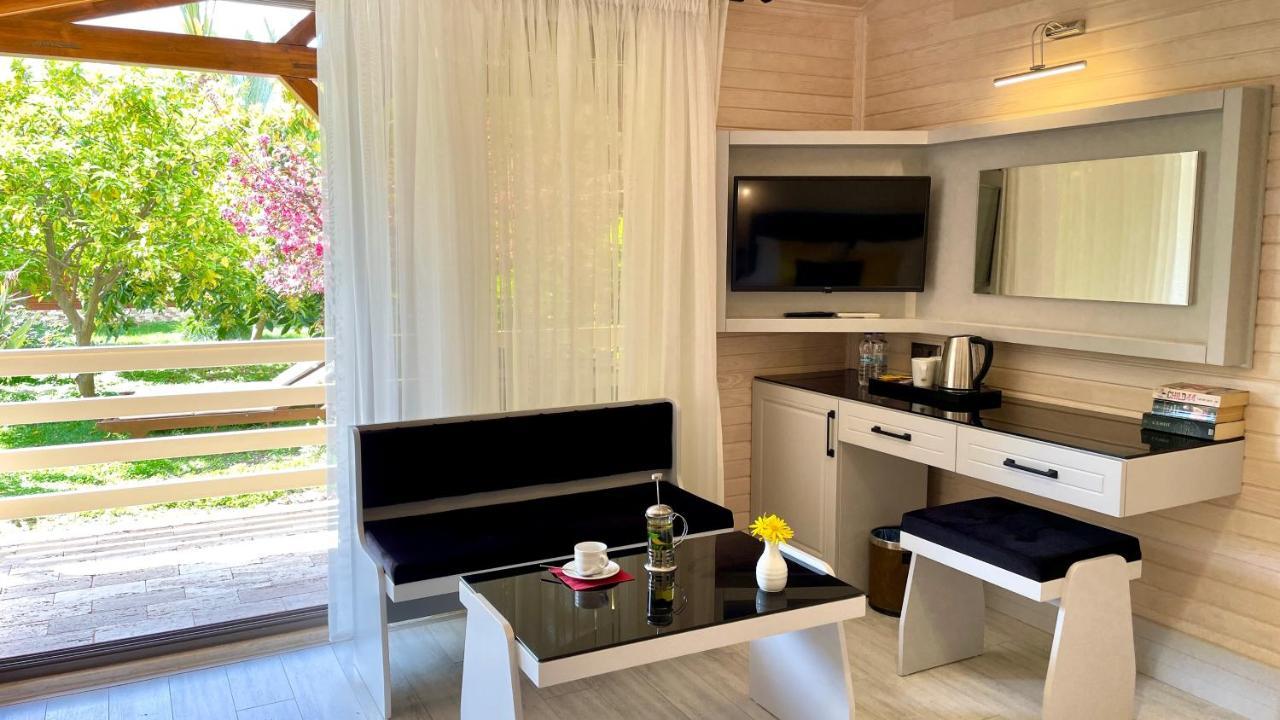 Aida Hotel Cirali Bagian luar foto